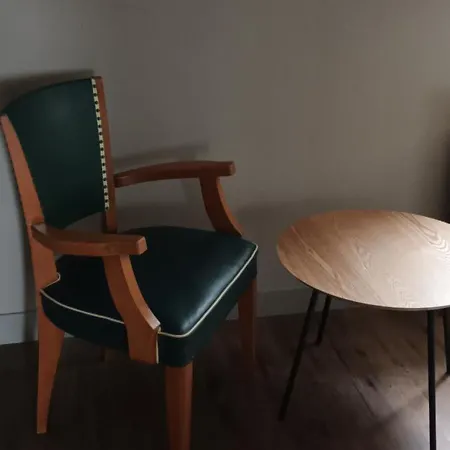 Maison 1949 Nocleg ze śniadaniem 3*